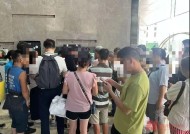 24年老牌家装企业“靓家居”停业，公告称“资不抵债”！员工当天还在正常直播，公司总部大门紧闭，有项目经理：没想到还没结算就出事